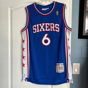 Mitchell and Ness XXL Julius Erving (Dr J) Sixers jersey